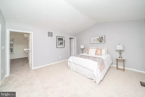 Bedroom - 5051 Croydon Ct, Frederick, MD 21703 photo 2 of 11