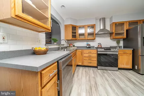 Kitchen - 5051 Croydon Ct, Frederick, MD 21703 photo 4 of 6