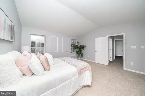 Bedroom - 5051 Croydon Ct, Frederick, MD 21703 photo 5 of 11