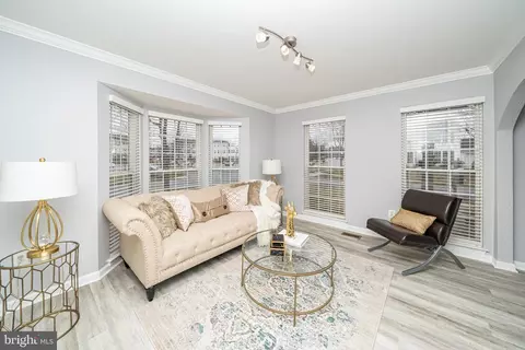 Living - 5051 Croydon Ct, Frederick, MD 21703 photo 3 of 8