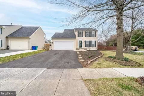 Exterior - 5051 Croydon Ct, Frederick, MD 21703 photo 12 of 13