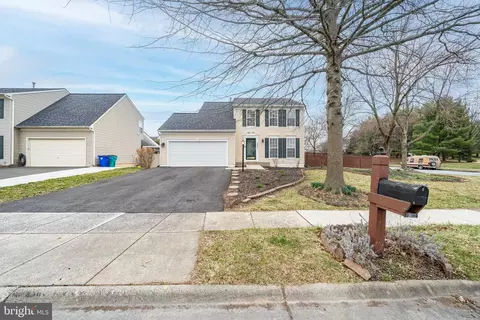 Exterior - 5051 Croydon Ct, Frederick, MD 21703 photo 10 of 13