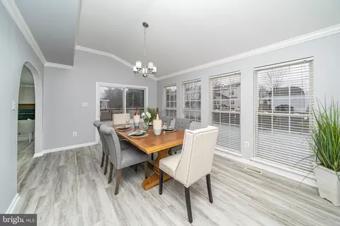 Dining - 5051 Croydon Ct, Frederick, MD 21703 photo 2 of 4