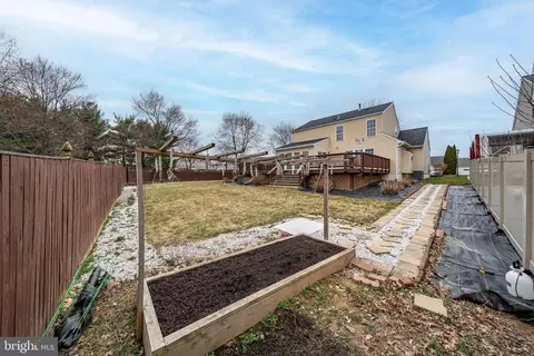Exterior - 5051 Croydon Ct, Frederick, MD 21703 photo 7 of 13