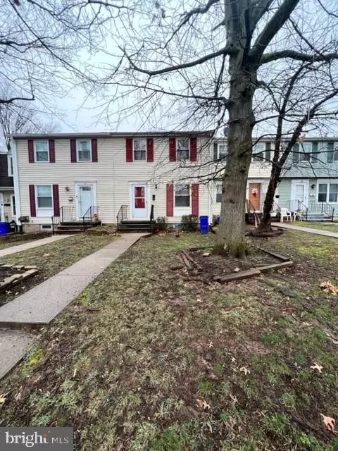 Exterior - 41 N Pendleton Ct #14E, Frederick, MD 21703 photo 4 of 5