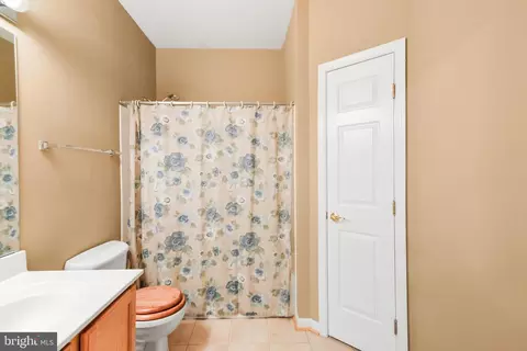 Bath - 6340 Springwater Ter #1300C, Frederick, MD 21701 photo 3 of 4