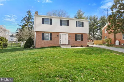 8 Larch Ln, Middletown, MD 21769