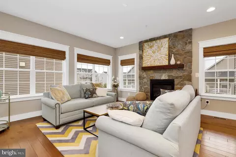 Living - 1715 Trotter St, Frederick, MD 21702 photo 2 of 11