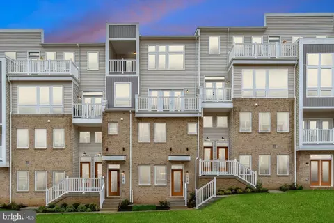 1612 Blacksmith Way UNIT B, Frederick, MD 21702