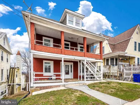 Exterior - 6726 Jefferson Blvd, Frederick, MD 21703 photo 3 of 13