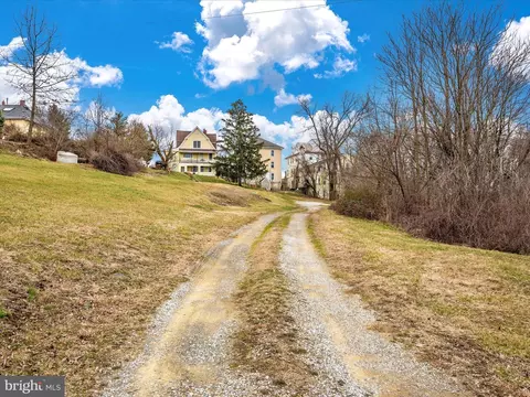 View/Area - 6726 Jefferson Blvd, Frederick, MD 21703 photo 2 of 2