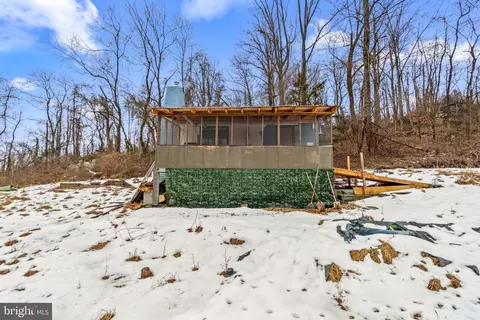8741 Hornets Nest Rd, Emmitsburg, MD 21727