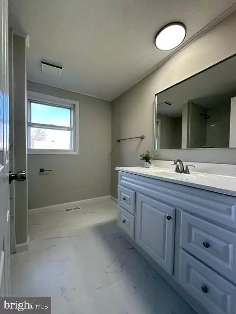 9986 Harvest Dr, Frederick, MD 21702 photo 12
