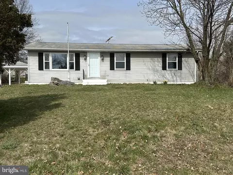 9986 Harvest Dr, Frederick, MD 21702 photo 3