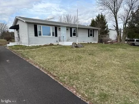 9986 Harvest Dr, Frederick, MD 21702 photo 2