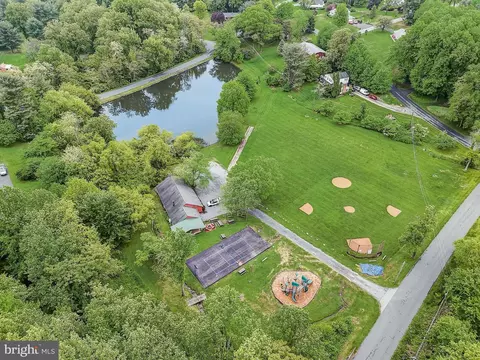 View/Area - 7306 Brookside Dr, Frederick, MD 21702 photo 4 of 14