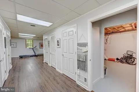Entry Way - 7306 Brookside Dr, Frederick, MD 21702 photo 6 of 7
