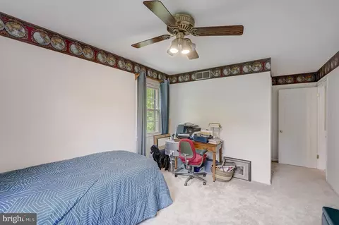 Bedroom - 7306 Brookside Dr, Frederick, MD 21702 photo 4 of 6