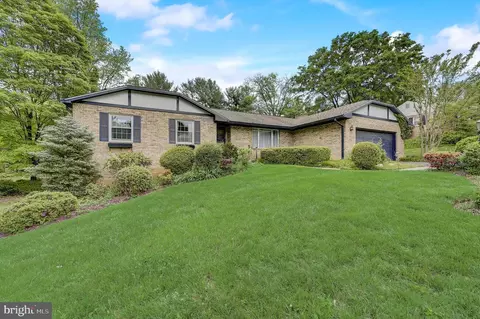 Exterior - 7306 Brookside Dr, Frederick, MD 21702 photo 2 of 12
