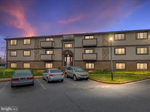 701 J Heather Ridge Dr #16J, Frederick, MD 21702