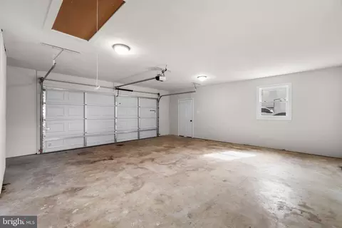 Exterior - 5327 Goldmine Rd, Frederick, MD 21703 photo 5 of 10