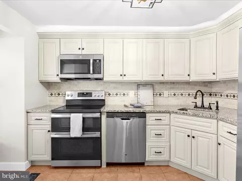 7993 Thrush Ct, Frederick, MD 21701 photo 5