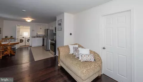 5722 Hildebrand Rd, Frederick, MD 21704 photo 3