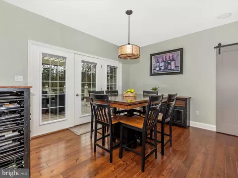 Dining - 6719 Plantation Rd, Frederick, MD 21701 photo 2 of 4