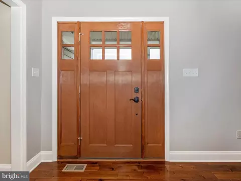 Entry Way - 6719 Plantation Rd, Frederick, MD 21701 photo 1 of 6