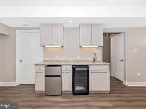 Kitchen - 6719 Plantation Rd, Frederick, MD 21701 photo 6 of 6
