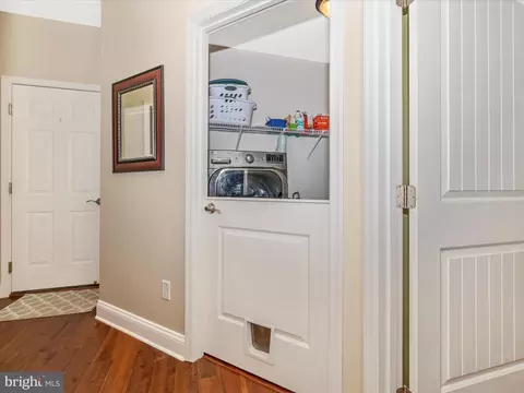 Entry Way - 6719 Plantation Rd, Frederick, MD 21701 photo 5 of 6