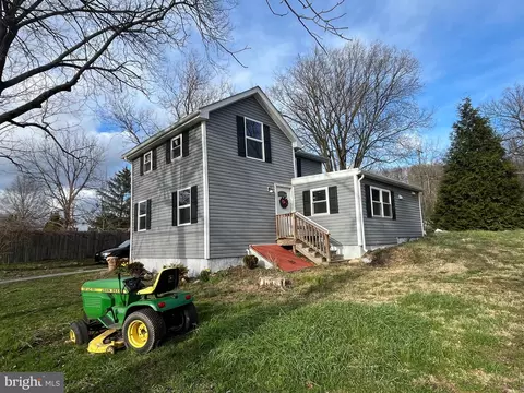 3303 Flint Hill Rd, Adamstown, MD 21710