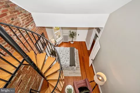 Entry Way - 14 E A E Third St, Frederick, MD 21701 photo 2 of 2