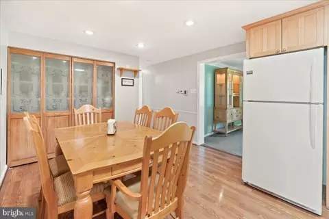 Dining - 4534 E Basford Rd, Frederick, MD 21703 photo 3 of 3