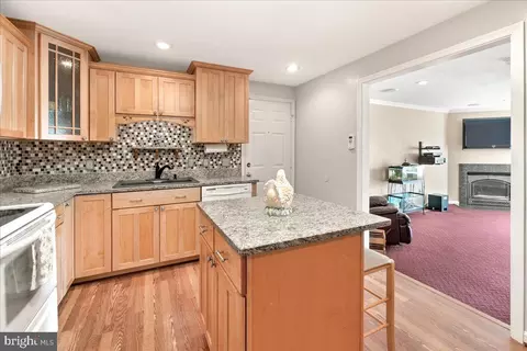 Kitchen - 4534 E Basford Rd, Frederick, MD 21703 photo 5 of 6