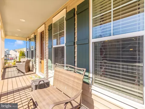 Exterior - 5512 Hawk Ridge Rd, Frederick, MD 21704 photo 3 of 12