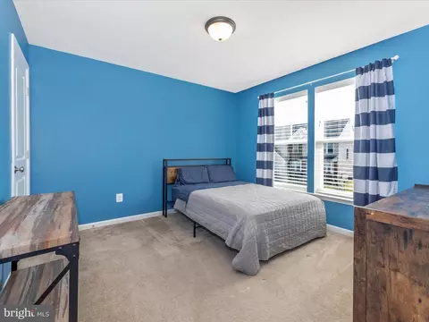 Bedroom - 5512 Hawk Ridge Rd, Frederick, MD 21704 photo 4 of 6