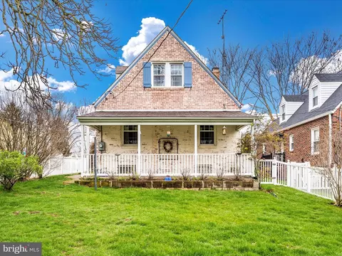 Exterior - 24 W 12th St, Frederick, MD 21701 photo 2 of 13