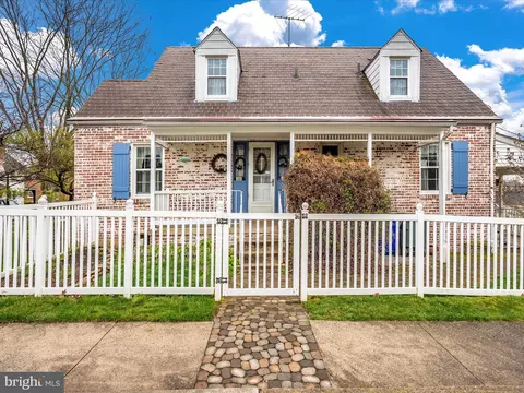 Exterior - 24 W 12th St, Frederick, MD 21701 photo 11 of 13