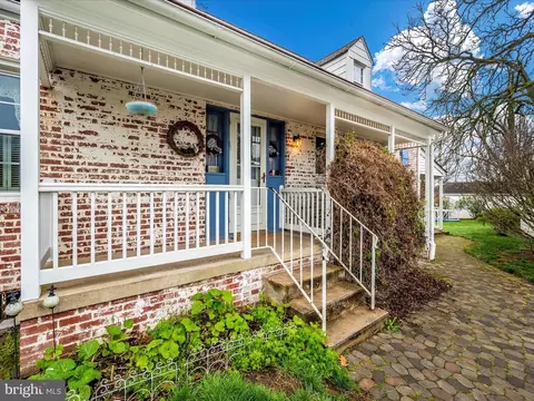 Exterior - 24 W 12th St, Frederick, MD 21701 photo 13 of 13