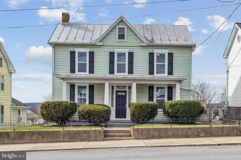 115 9th Ave, Brunswick, MD 21716