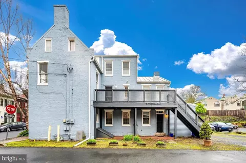 9 W South St, Frederick, MD 21701