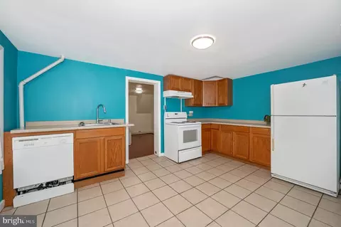 Kitchen - 9 W South St, Frederick, MD 21701 photo 4 of 7