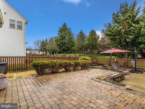 Exterior - 840 Geronimo Dr, Frederick, MD 21701 photo 3 of 15