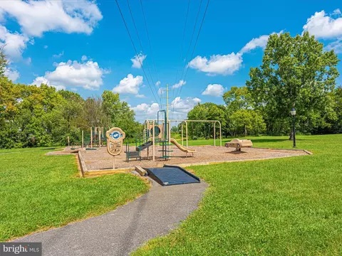 View/Area - 840 Geronimo Dr, Frederick, MD 21701 photo 4 of 4
