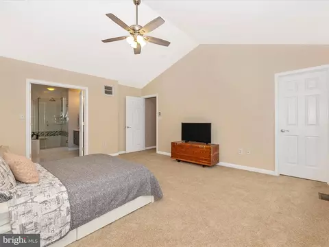 Bedroom - 840 Geronimo Dr, Frederick, MD 21701 photo 5 of 8