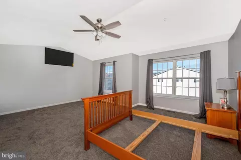 Bedroom - 5185 Duke Ct, Frederick, MD 21703 photo 2 of 4