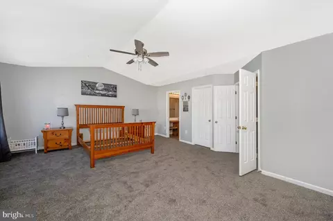 Bedroom - 5185 Duke Ct, Frederick, MD 21703 photo 1 of 4