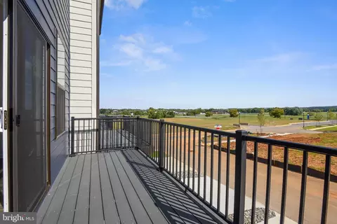 Exterior - 368 Tiller St, Frederick, MD 21701 photo 5 of 6