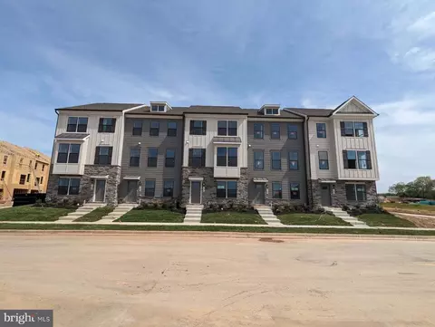 Exterior - 368 Tiller St, Frederick, MD 21701 photo 3 of 6